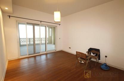Apartment - 2 Bedrooms - 3 Bathrooms for rent in Marina Residences 2 - Marina Residences - Palm Jumeirah - Dubai