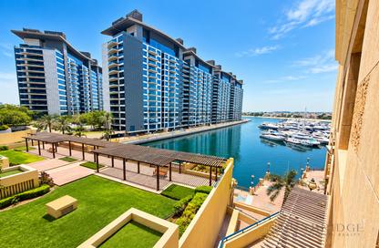 Apartment - 2 Bedrooms - 3 Bathrooms for rent in Marina Residences 2 - Marina Residences - Palm Jumeirah - Dubai