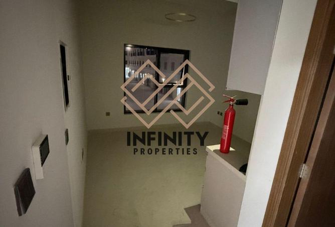 97401303 - Property Image 2