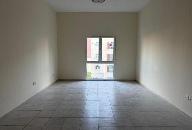 100408052 - Property Image 2