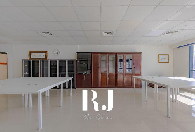 82802385 - Property Image 3