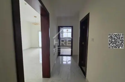 شقة - 2 غرف نوم - 3 حمامات للايجار في فلل الروضة 3 - 3  الروضة - الروضة - عجمان