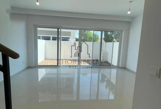 83233366 - صورة العقار 2