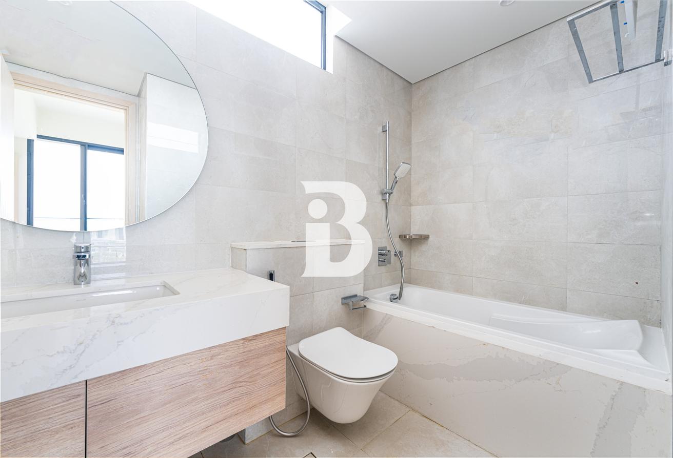 5 Bedroom Villa | Near to park | Multiple options photo 11