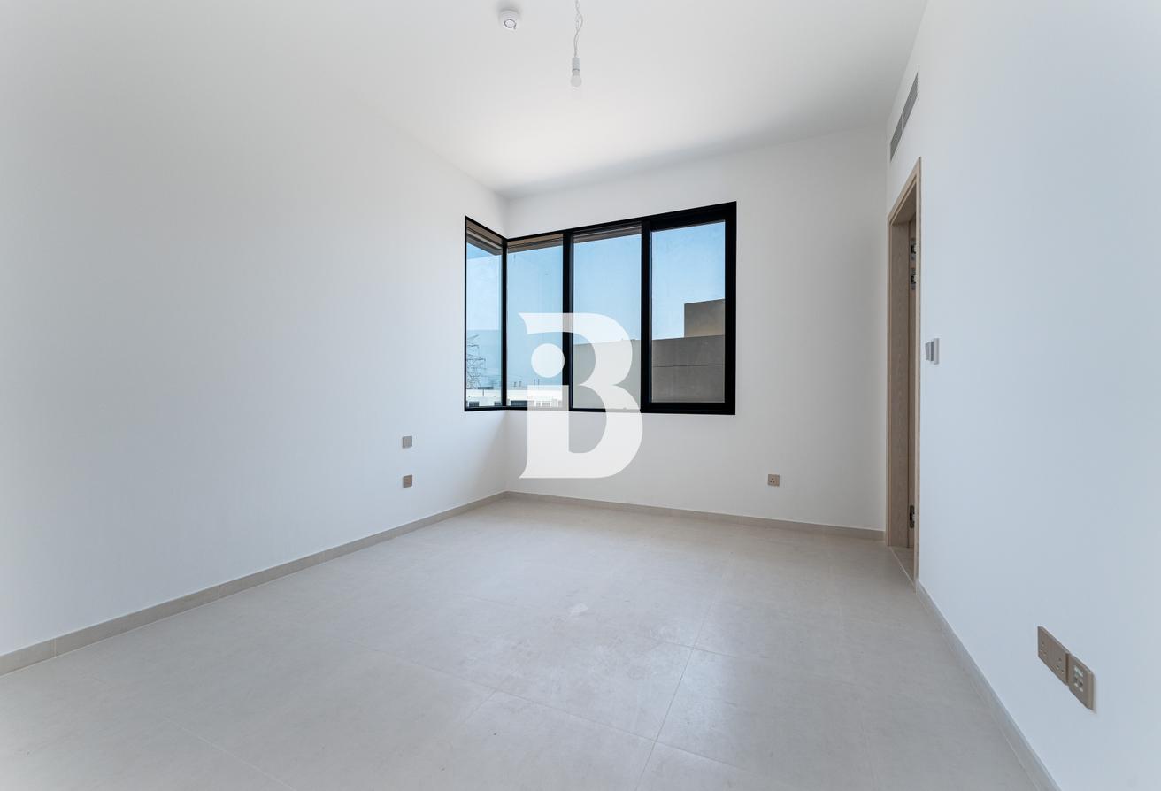 5 Bedroom Villa | Near to park | Multiple options photo 19