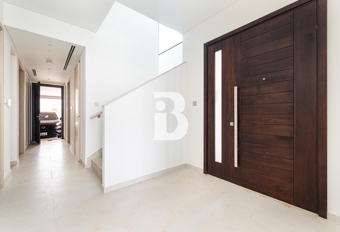 5 Bedroom Villa | Near to park | Multiple options photo 6