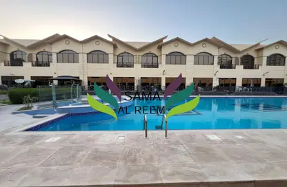 Villa - 4 Bedrooms - 5 Bathrooms for rent in Al Barsha 1 Villas - Al Barsha 1 - Al Barsha - Dubai Villa - 4 Bedrooms - 5 Bathrooms for rent in Al Barsha 1 Villas - Al Barsha 1 - Al Barsha - Dubai