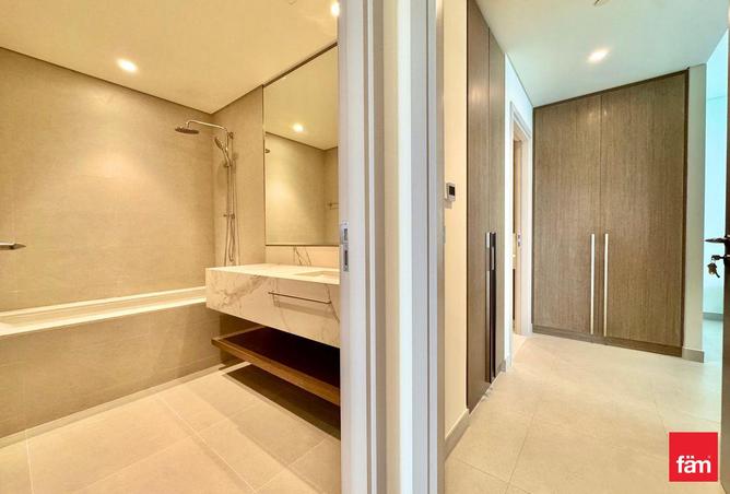 62062004 - Property Image 2