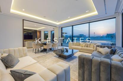Villa - 5 - 6 for rent in Garden Homes Frond O - Garden Homes - Palm Jumeirah - Dubai