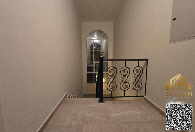 2OilhSH5thI - الصورة الرئيسية للعقار