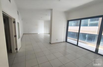 Apartment - 3 - 4 for rent in Al Majaz 1 - Al Majaz - Sharjah