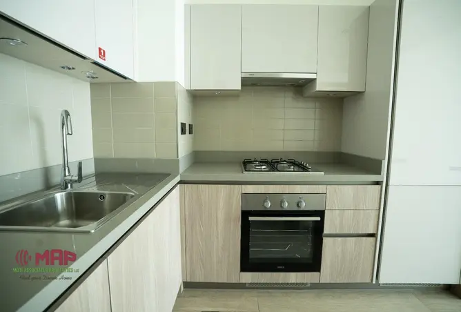 123826260 - Property Image 3