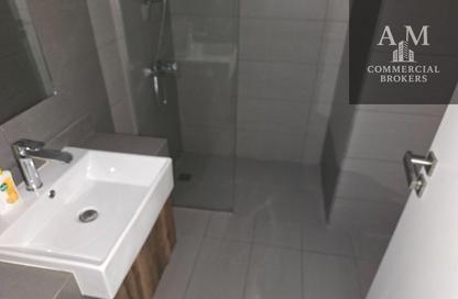 Apartment - Studio - 1 Bathroom for rent in Al Mamsha - Muwaileh - Sharjah