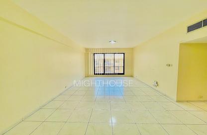 Apartment - 1 Bedroom - 1 Bathroom for rent in Golden Sands 2 - Al Mankhool - Bur Dubai - Dubai Apartment - 1 Bedroom - 1 Bathroom for rent in Golden Sands 2 - Al Mankhool - Bur Dubai - Dubai