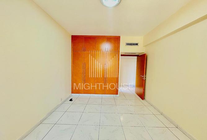 123827946 - Property Image 3