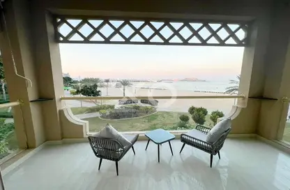Apartment - 2 Bedrooms - 3 Bathrooms for rent in Jash Falqa - Shoreline Apartments - Palm Jumeirah - Dubai