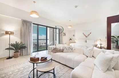 Apartment - Studio - 1 Bathroom for rent in Rimal 4 - Rimal - Jumeirah Beach Residence - Dubai