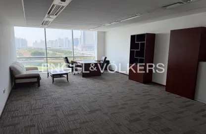 مكتب - استوديو - 1 حمام للايجار في بزنس بارك مبنى 1 - إعمار بزنس بارك - شارع الشيخ زايد - دبي