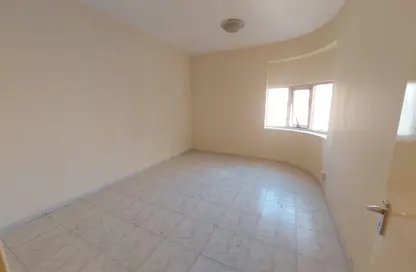 شقة - غرفة نوم - 1 حمام للايجار في الند - القاسمية - الشارقة