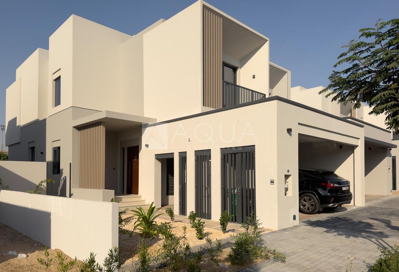 Type A | Single Row | Vastu Complaint | Upgraded photo 12
