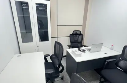 Business Centre - Studio - 2 Bathrooms for rent in R308 Building - Mankhool - Bur Dubai - Dubai