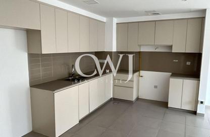 Apartment - 2 Bedrooms - 2 Bathrooms for rent in Zahra Apartments 1B - Zahra Apartments 1 - Zahra Apartments - Town Square - Dubai