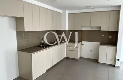 Apartment - 2 Bedrooms - 2 Bathrooms for rent in Zahra Apartments 1B - Zahra Apartments 1 - Zahra Apartments - Town Square - Dubai