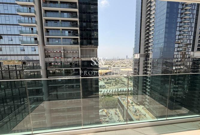 شقة واسعة بغرفة نوم واحدة | وصول إلى المترو | إطلالة على المجتمع