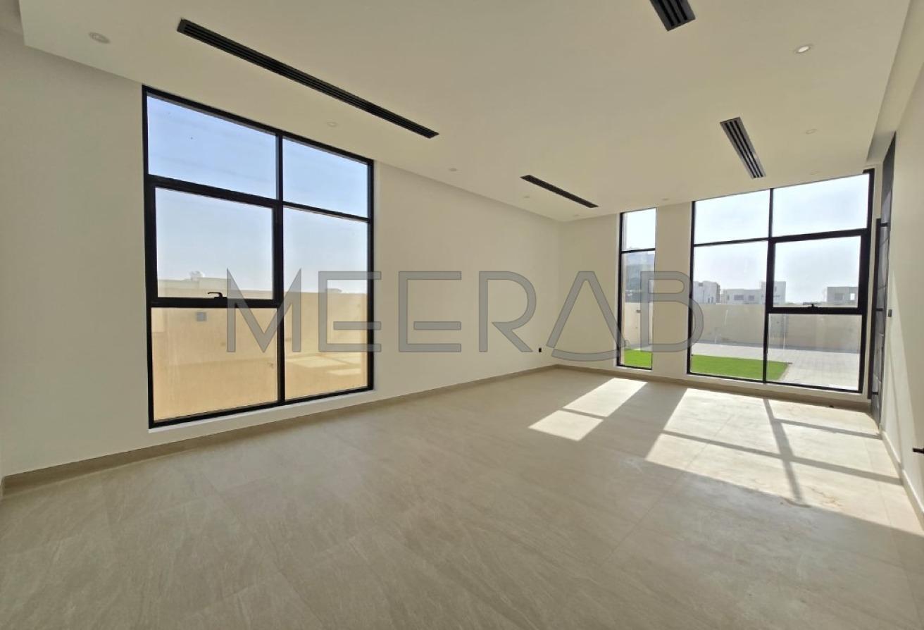 BRAND NEW VILLA WITH MODERN INTERIORS photo 2