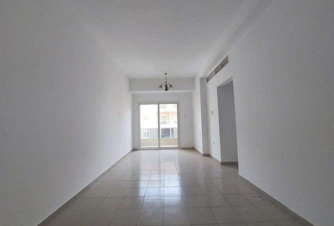 71927422 - Property Main Image