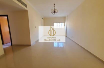 Apartment - 2 Bedrooms - 2 Bathrooms for rent in Muwailih Building - Muwaileh - Sharjah