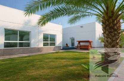 Villa - 4 Bedrooms - 5 Bathrooms for rent in Al Barsha 3 Villas - Al Barsha 3 - Al Barsha - Dubai Villa - 4 Bedrooms - 5 Bathrooms for rent in Al Barsha 3 Villas - Al Barsha 3 - Al Barsha - Dubai