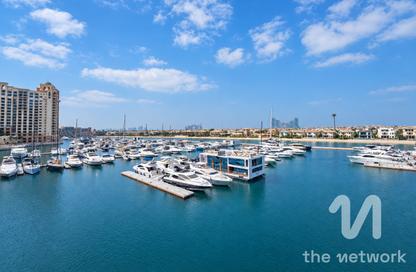 Apartment - 3 - 4 for sale in Aquamarine - Tiara Residences - Palm Jumeirah - Dubai