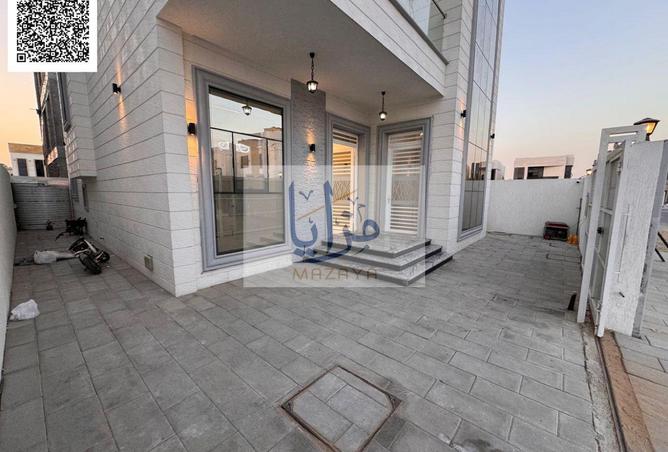 87458343 - Property Image 2
