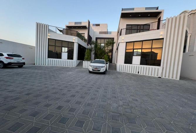 57371723 - Property Image 2