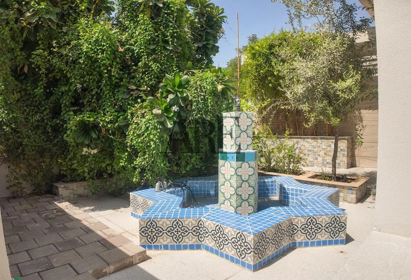 165079818 - Property Main Image