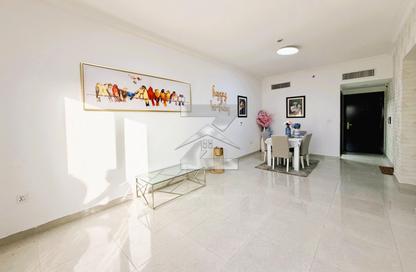 Apartment - 2 Bedrooms - 2 Bathrooms for rent in Rokane G24 - International City Phase 2 - Al Warsan 4 - Al Warsan - Dubai