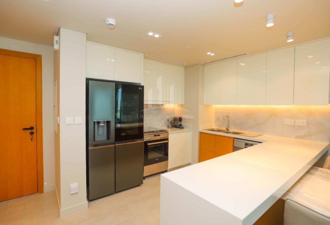 Fully furnished | High Floor | Full Sea view photo 5