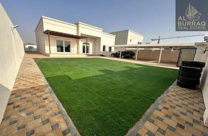 Villa - 3 Bedrooms - 4 Bathrooms for rent in Nad Al Sheba 3 - Nad Al Sheba - Dubai