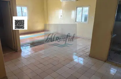 سكن عمال - استوديو - 8 حمامات للايجار في برج بوابة عجمان - عجمان الصناعية 2 - المنطقة الصناعية - عجمان