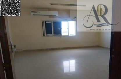 Labor Camp - Studio - 7+ for rent in Al Jurf Industrial 1 - Al Jurf Industrial - Ajman