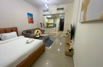 شقة - 1 حمام للايجار في برج يونى استايت الرياضية - مدينة دبي الرياضية - دبي