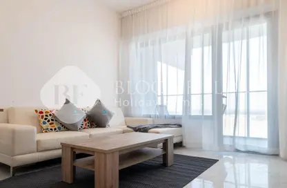 Apartment - 1 Bedroom - 1 Bathroom for rent in Oasis 1 - Oasis Residences - Masdar City - Abu Dhabi