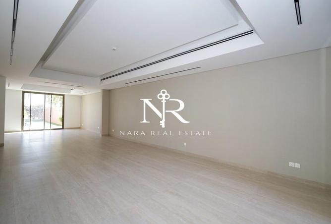 5-bed villa in Mangrove Village · Vacant · Corner unit — photo 2