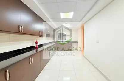 Apartment - 3 Bedrooms - 4 Bathrooms for rent in Duja Tower - Sheikh Zayed Road - Dubai