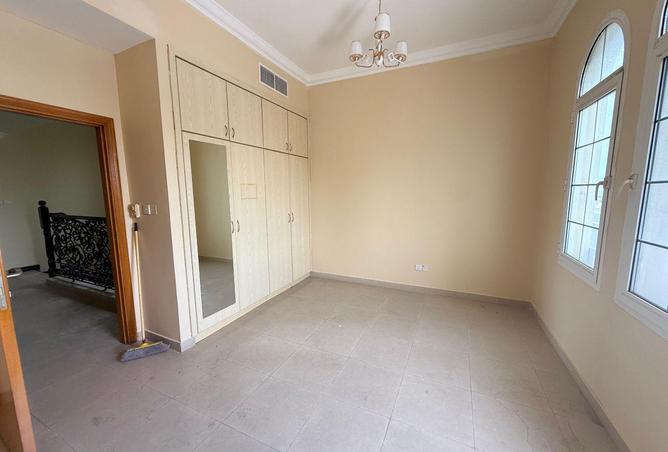 75412386 - Property Image 3