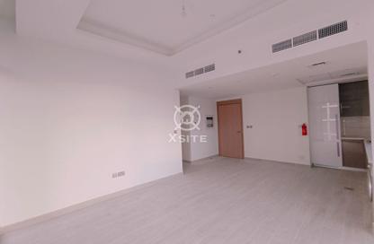 Apartment - 2 Bedrooms - 2 Bathrooms for rent in Azizi Riviera 12 - Azizi Riviera - Meydan One - Meydan - Dubai