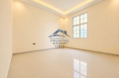 Apartment - Studio - 1 Bathroom for rent in Al Saada Street - Al Mushrif - Abu Dhabi Apartment - Studio - 1 Bathroom for rent in Al Saada Street - Al Mushrif - Abu Dhabi