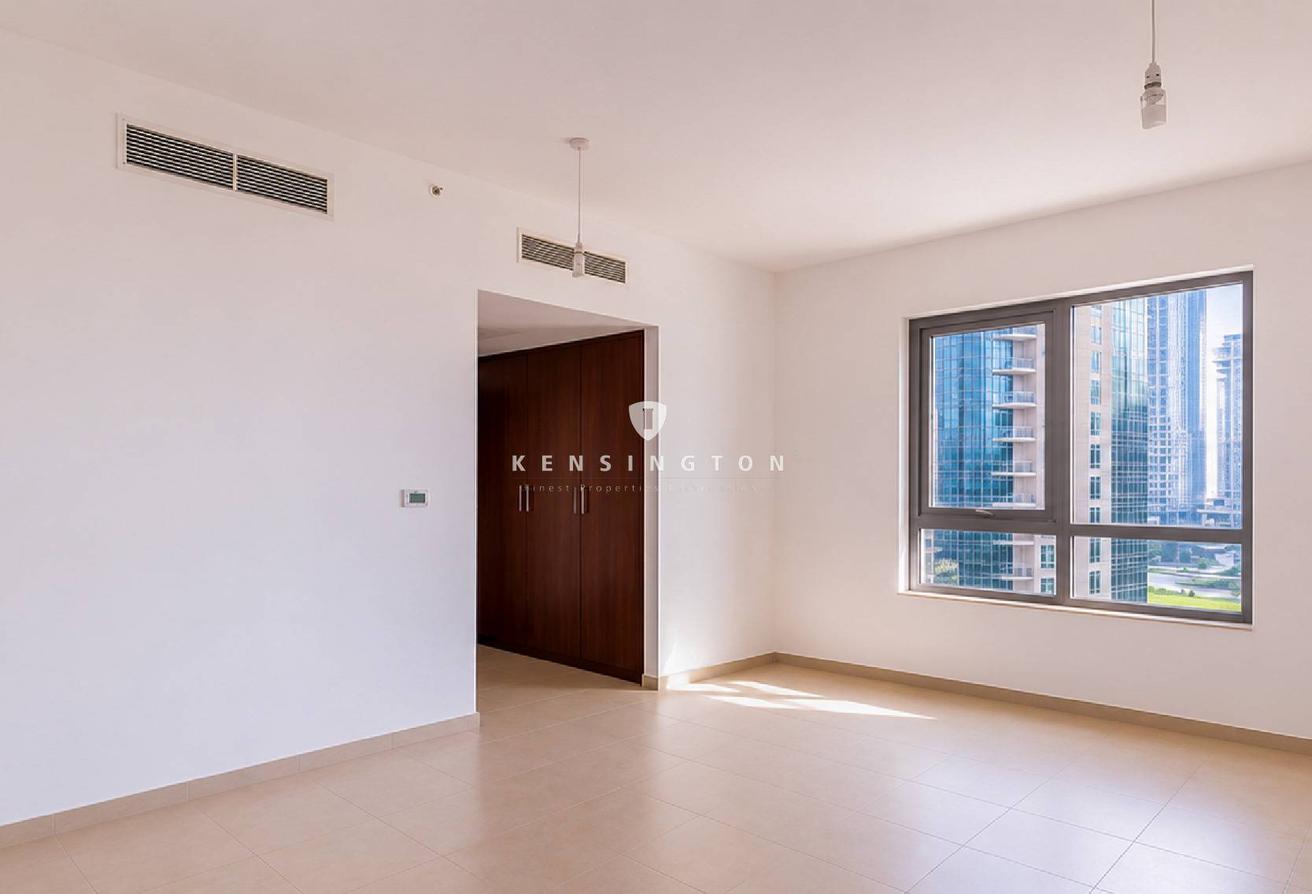 Burj Khalifa View | Spacious Layout | Exclusive photo 10