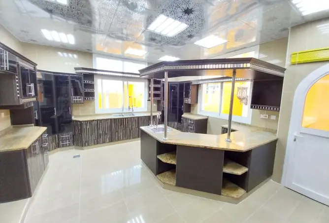 150466407 - Property Image 2